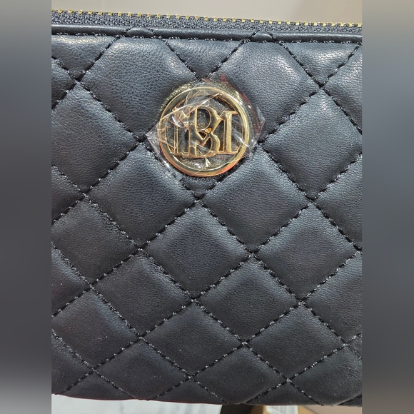 Badgley Mischka Black Quilted Wristlet with Gold Accents - Picture 4 of 5